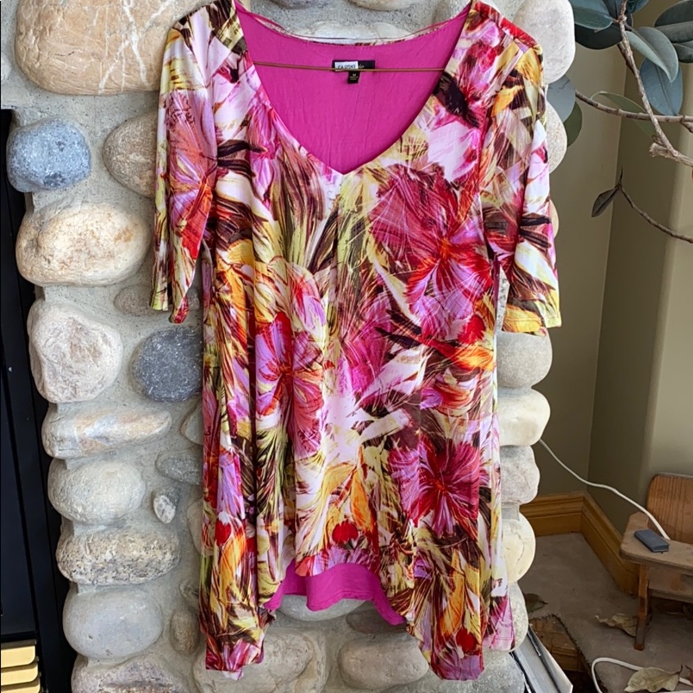 4 for $21 Cupio flowy short sleeve tunic